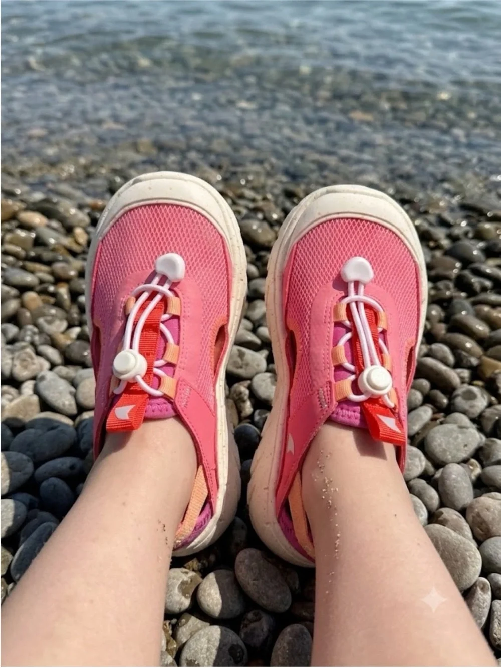Rugged Shark bright pink